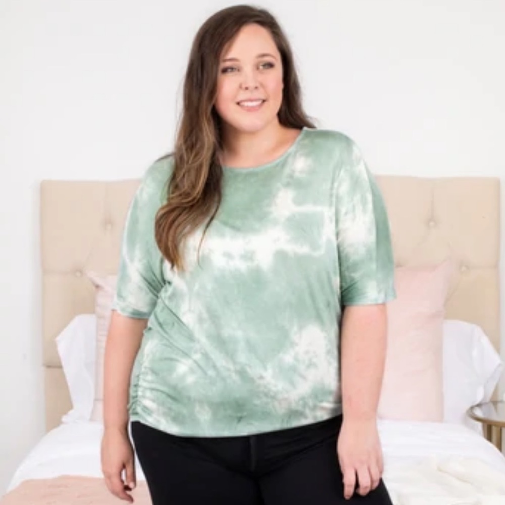 Emerald Tie-Dye Super Soft Shirt